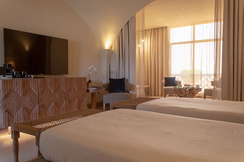Liwa Hotel 11