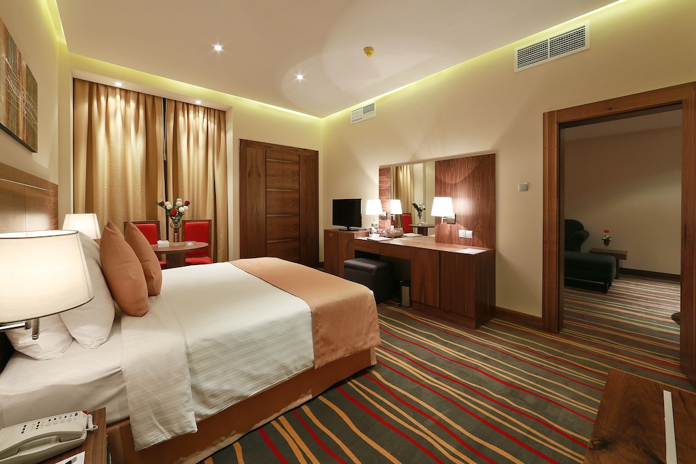 Al Khaleej Palace Deira Hotel 9