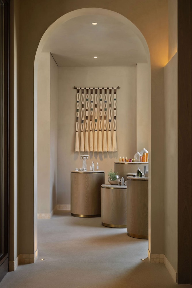 Bab Al Shams Desert Resort 14