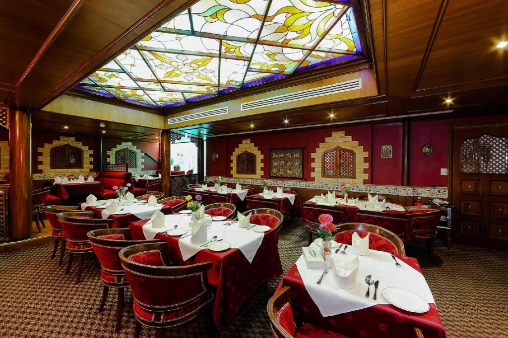 Elite Jonrad Hotel 11