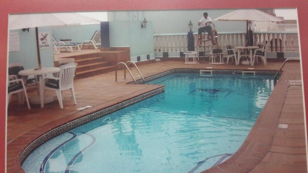 Elite Jonrad Hotel 6