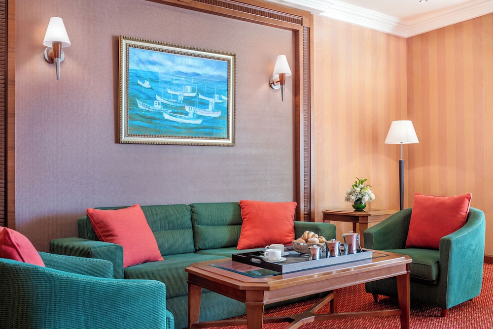 Al Raha Beach Resort & Spa 6