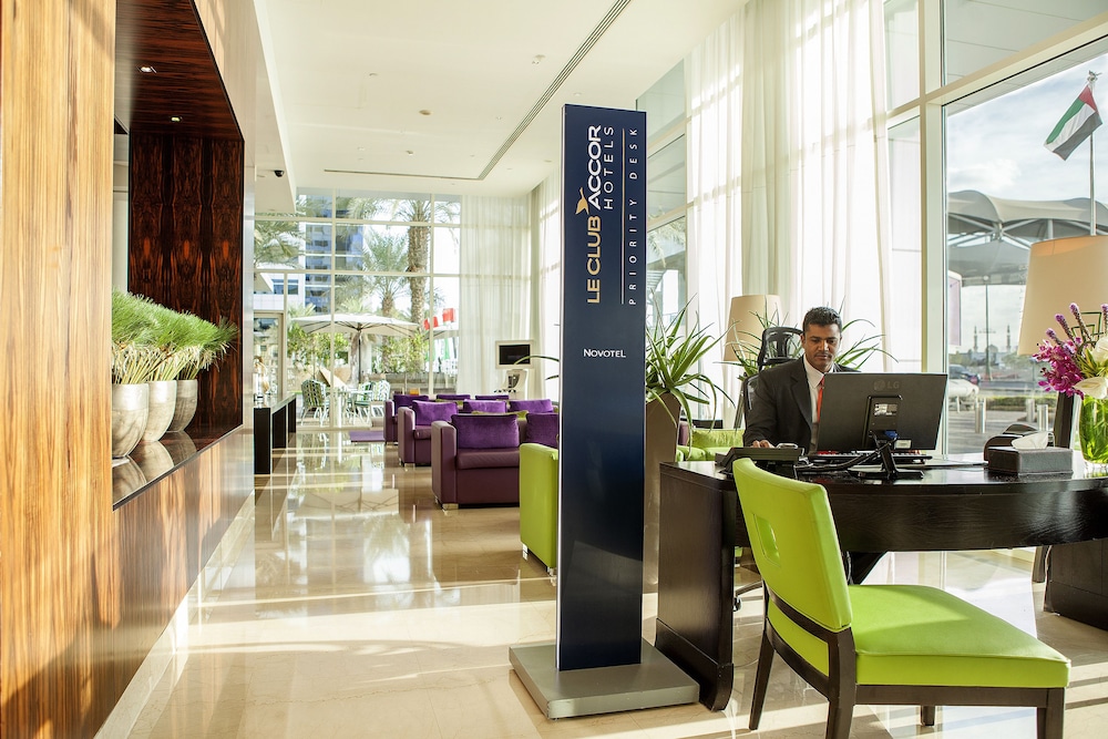 Novotel World Trade Centre Dubai 4