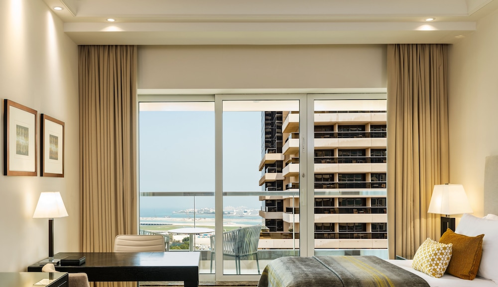 Grosvenor House, A Luxury Collection Hotel 11