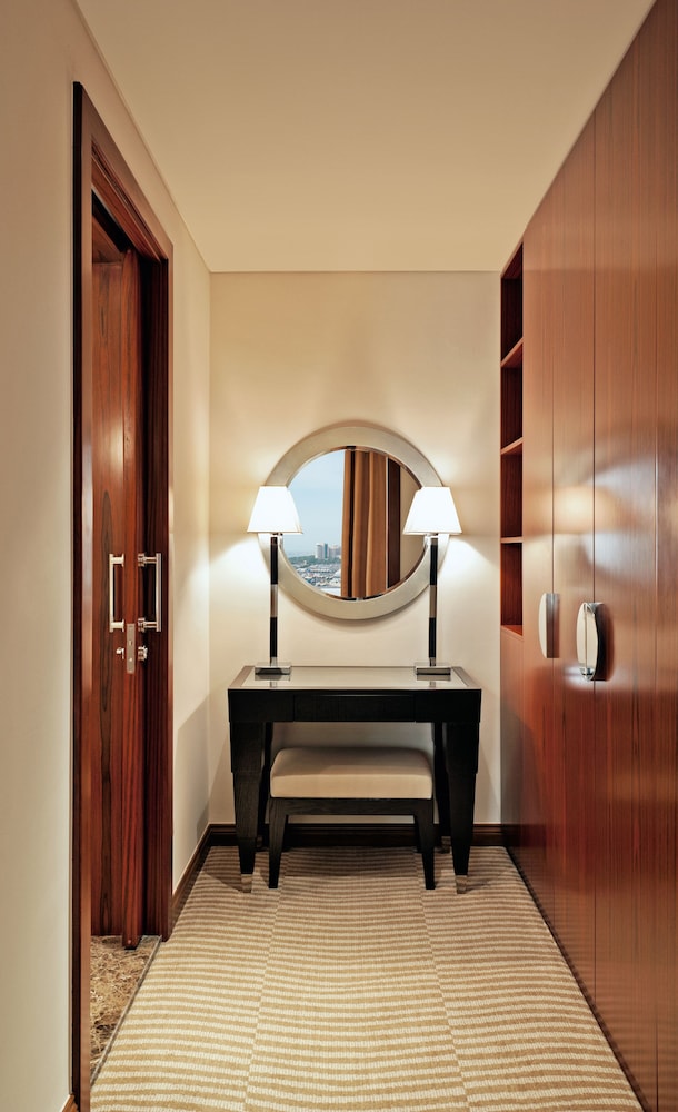 Grosvenor House, A Luxury Collection Hotel 10