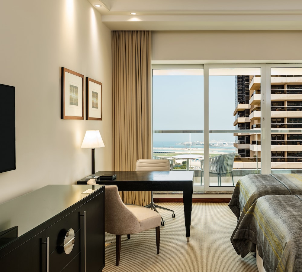 Grosvenor House, A Luxury Collection Hotel 13