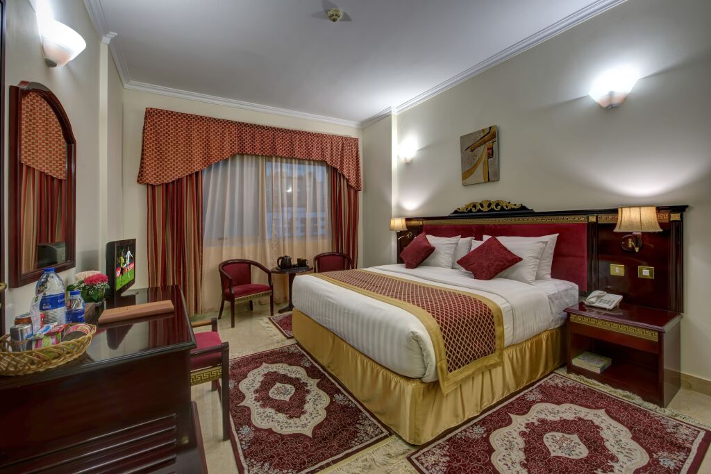 Comfort Inn Hotel Dubai 12
