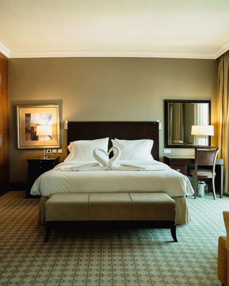 Sheraton Khalidiya Hotel 17