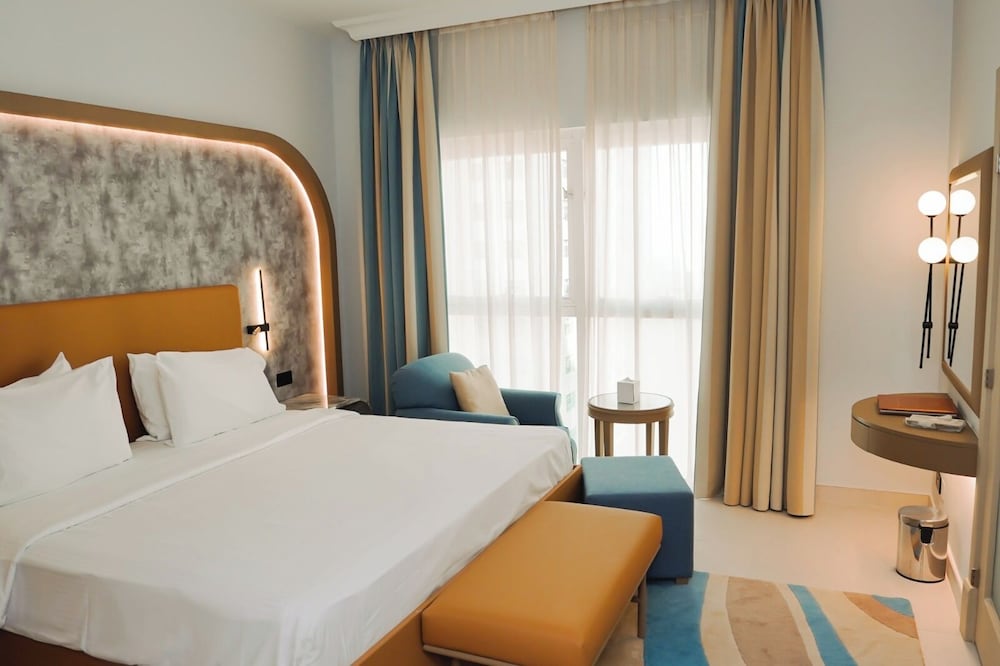 Sheraton Khalidiya Hotel 24
