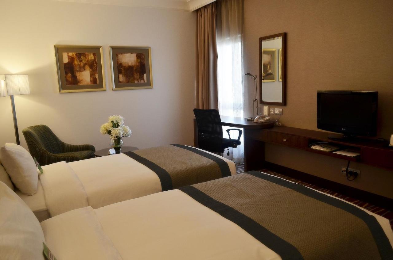 Copthorne Downtown Abu Dhabi 14