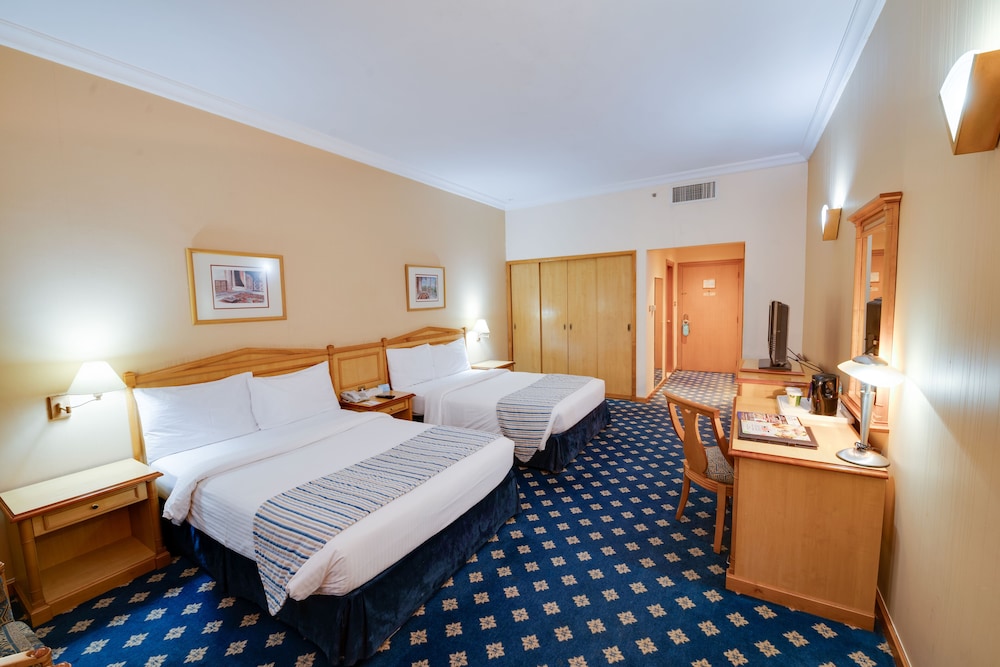 Grand Continental Hotel 9