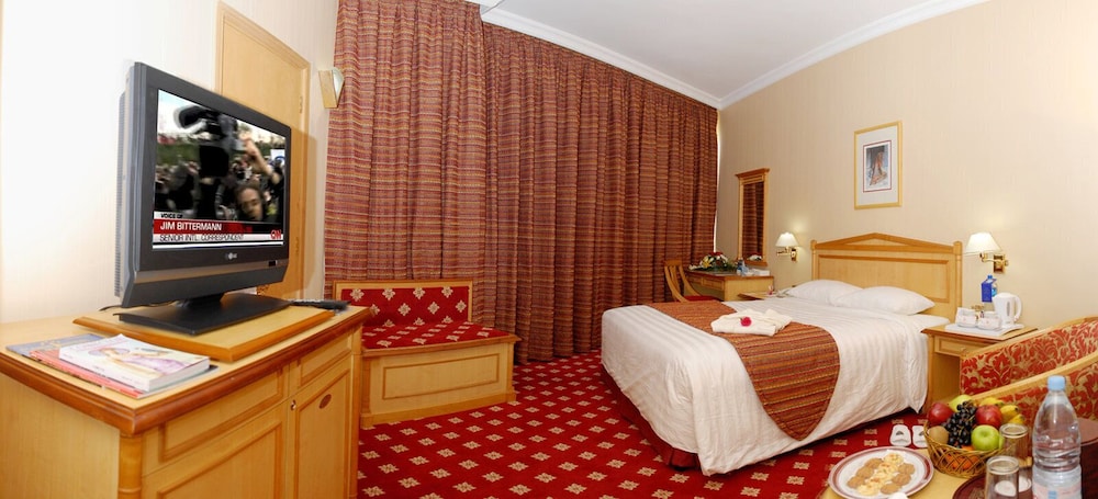 Grand Continental Hotel 17