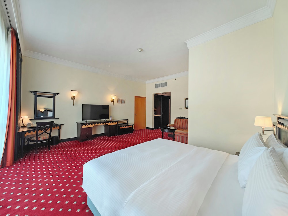 Millennium Airport Hotel Dubai 19