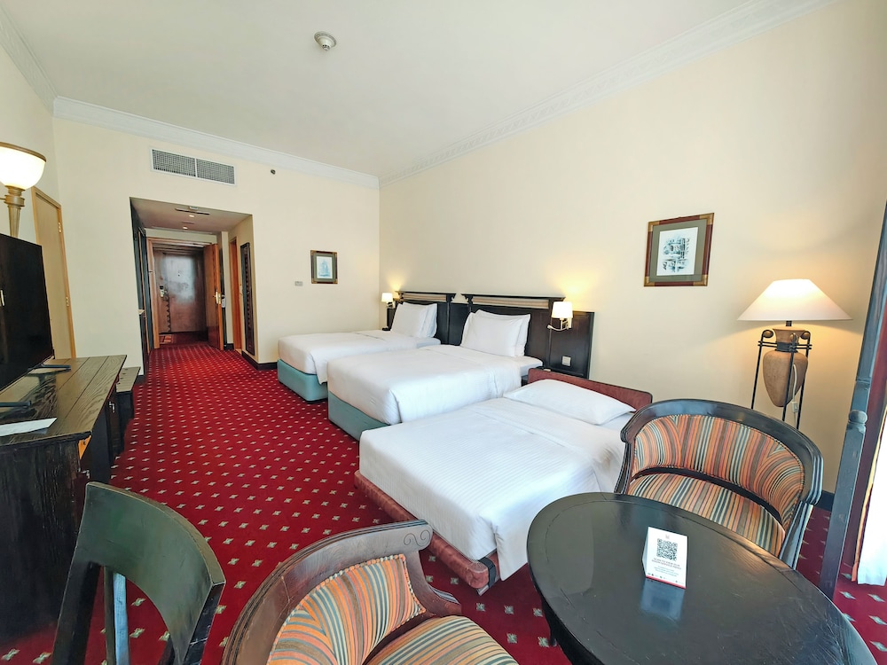 Millennium Airport Hotel Dubai 20