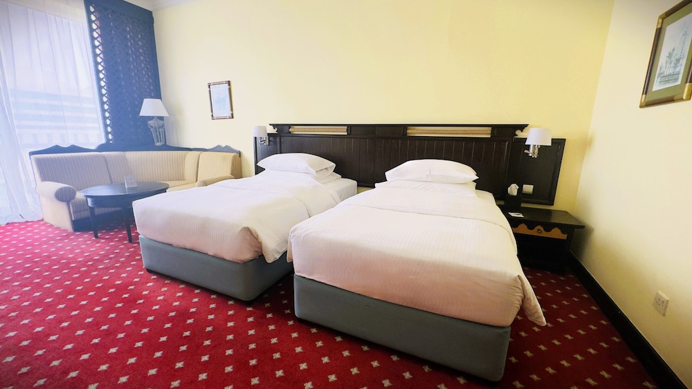 Millennium Airport Hotel Dubai 11