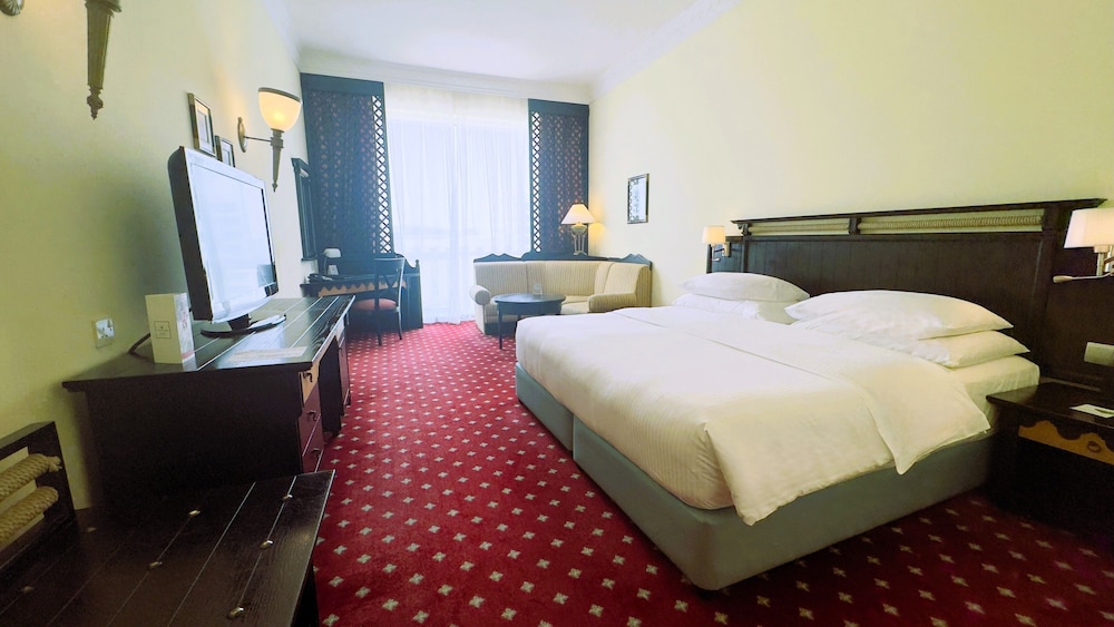 Millennium Airport Hotel Dubai 12