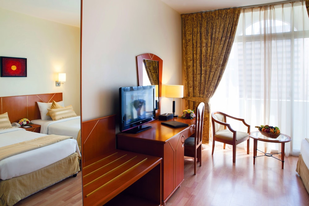 Landmark Hotel Baniyas 10