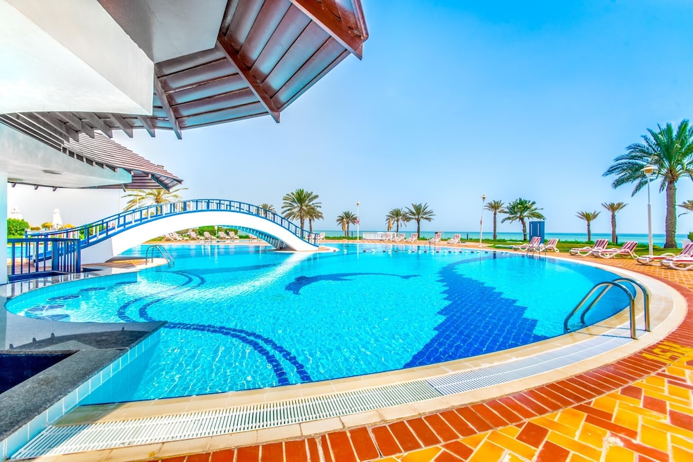 Mirfa Hotel 23