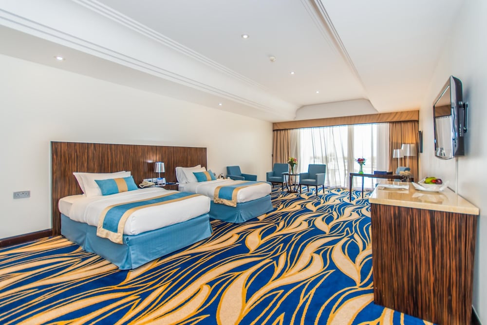 Mirfa Hotel 9