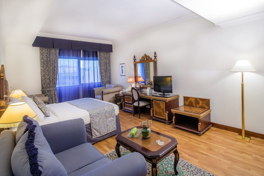 Grand Excelsior Hotel Bur Dubai 14