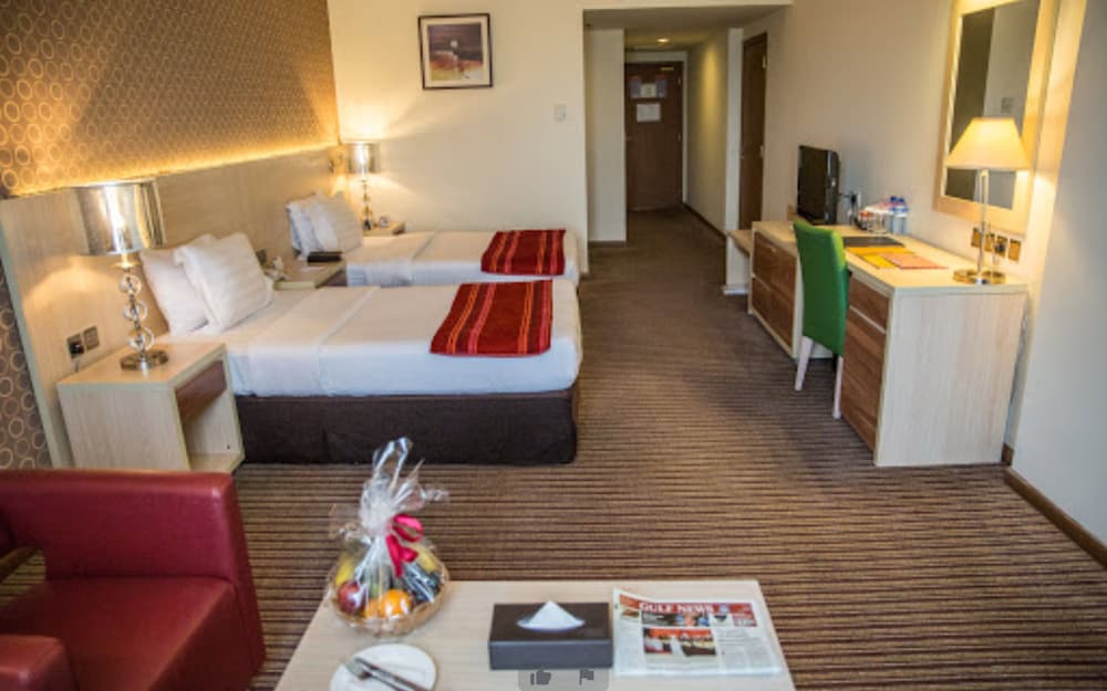 Saffron Boutique Hotel 14