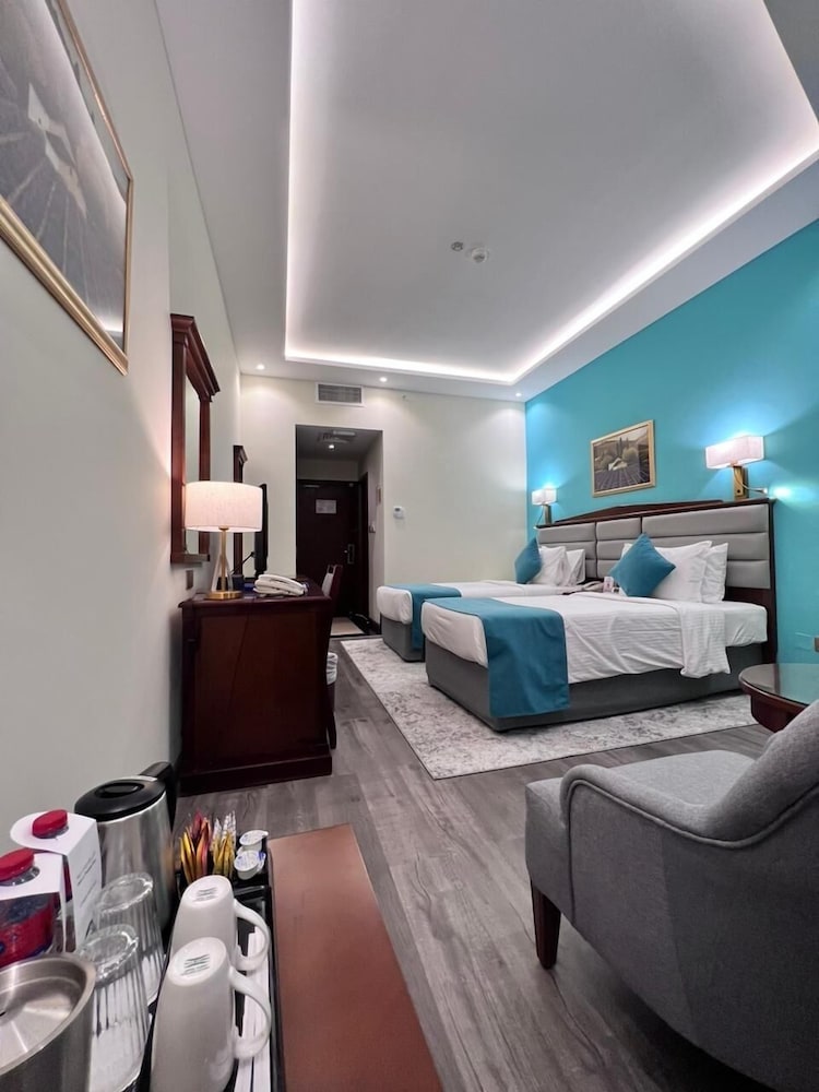 Howard Johnson by Wyndham Bur Dubai 15
