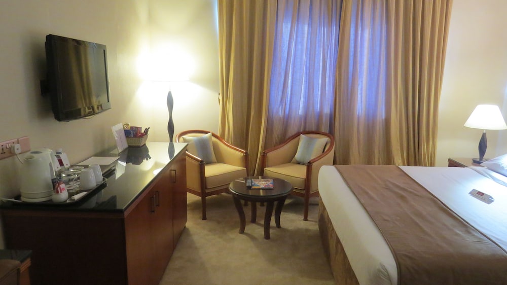The Park Hotel 6