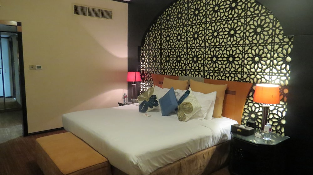 The Park Hotel 8