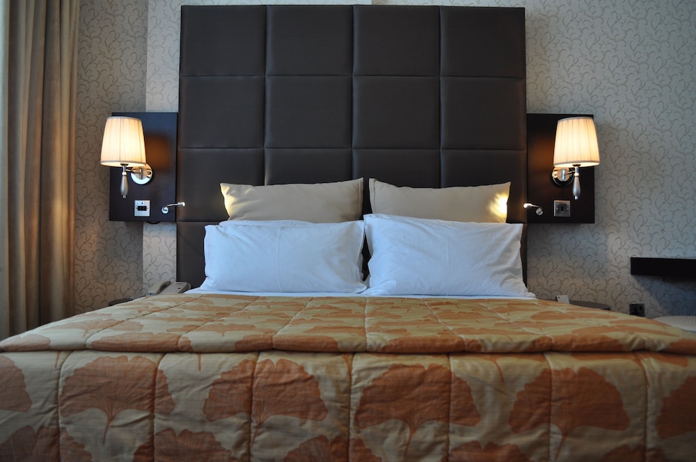 The Park Hotel 4