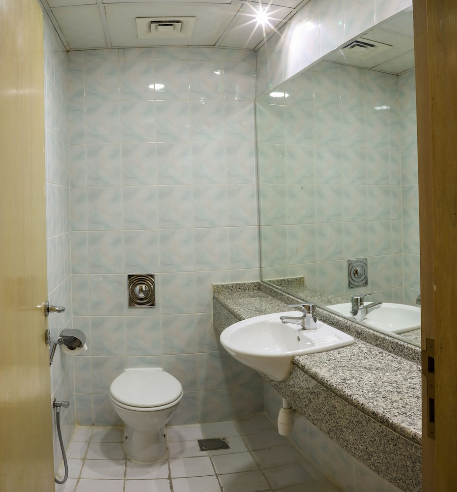 West Zone Pearl Hotel Apartment 19