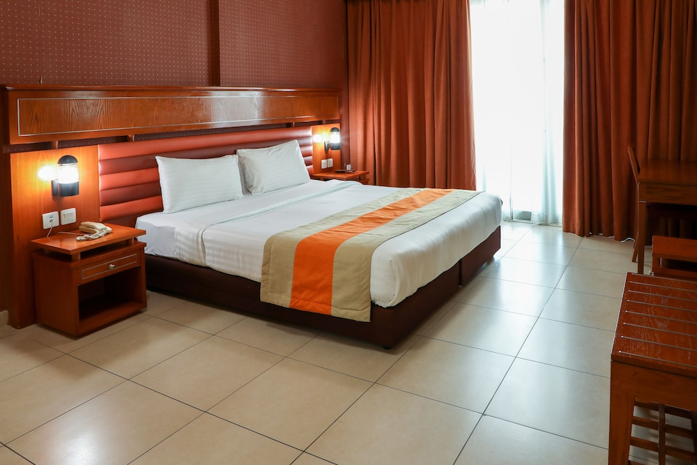 West Zone Pearl Hotel Apartment 3