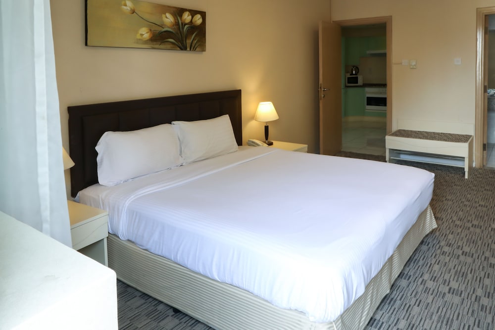 West Zone Pearl Hotel Apartment 6