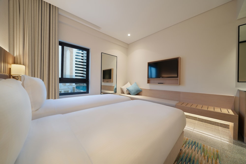 Arabian Park Dubai, an Edge by Rotana 6