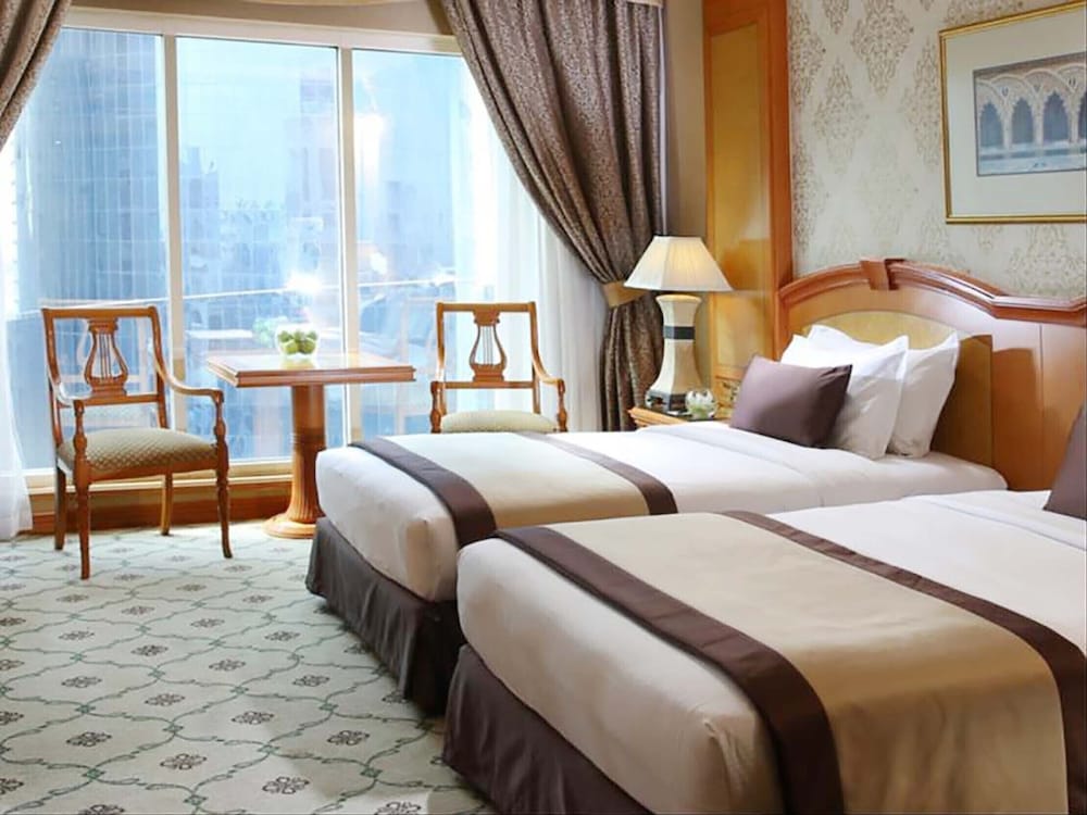 Knight Castle Hotel 11