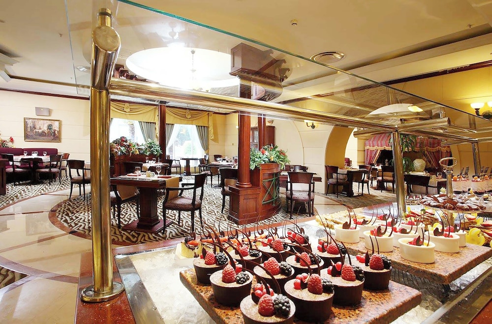 Knight Castle Hotel 13