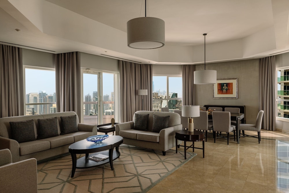 Dubai Marriott Harbour Hotel & Suites 23