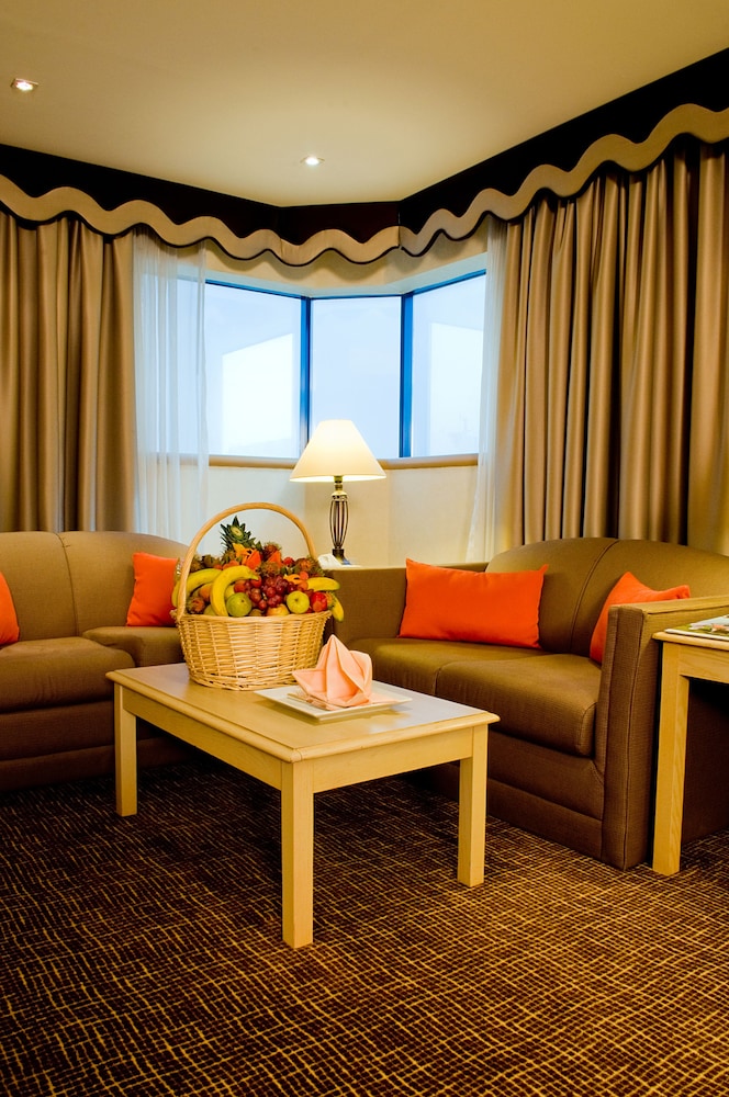 Novel Hotel City Center 9