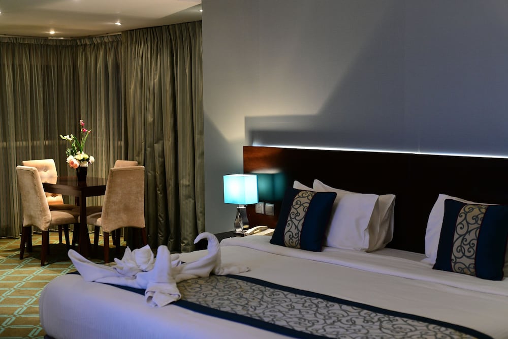 Novel Hotel City Center 23