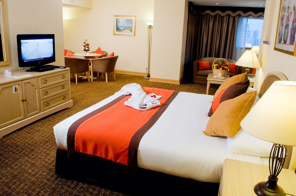 Novel Hotel City Center 8