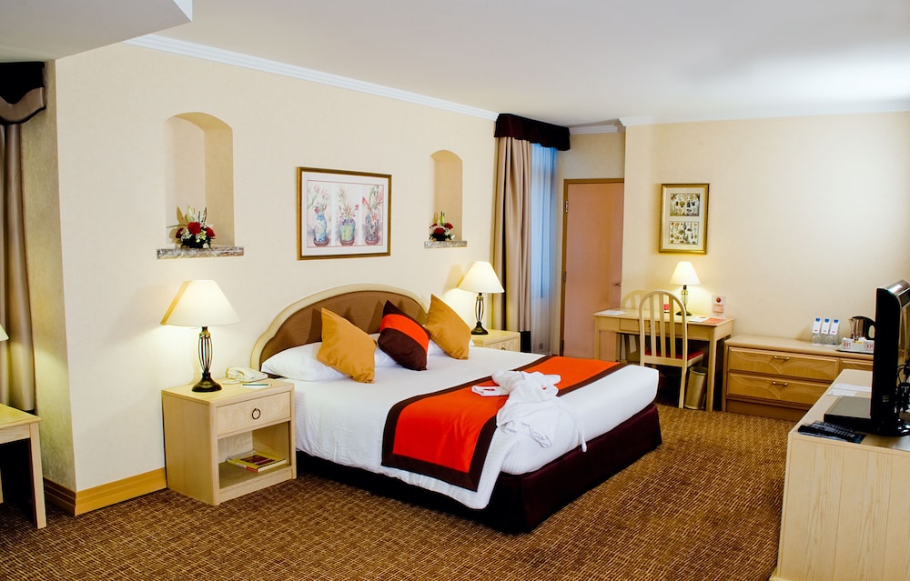 Novel Hotel City Center 7