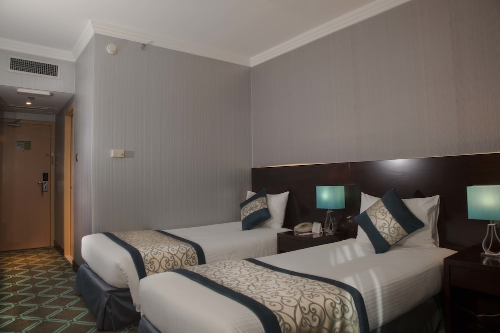 Novel Hotel City Center 10