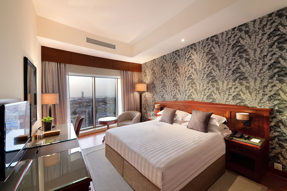 Majestic City Retreat Hotel 14