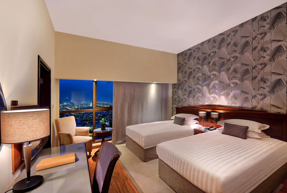 Majestic City Retreat Hotel 19
