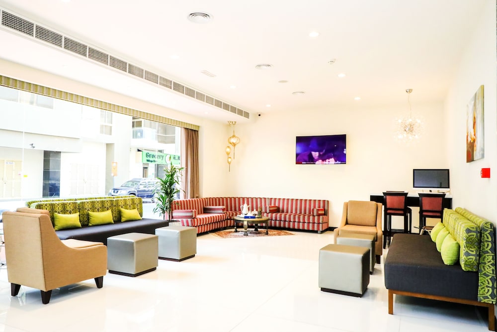 Savoy Crest Hotel Apartments 17