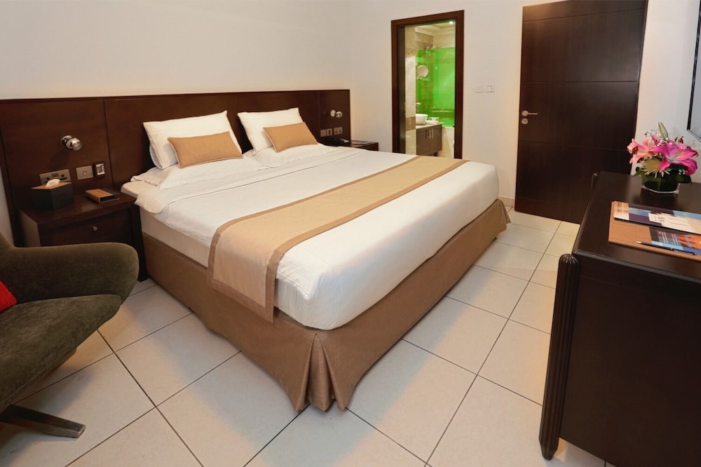 MENA Aparthotel Al Barsha 9