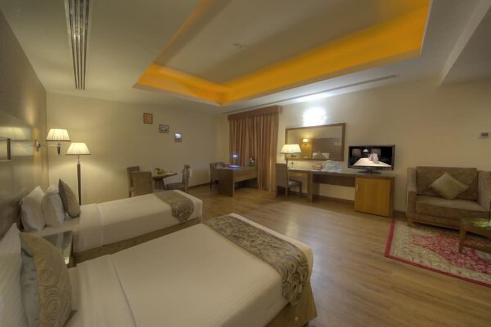 Fortune Pearl Hotel, Deira, Dubai 18