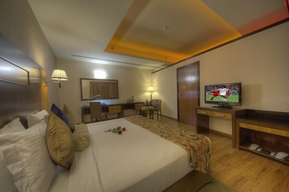 Fortune Pearl Hotel, Deira, Dubai 12