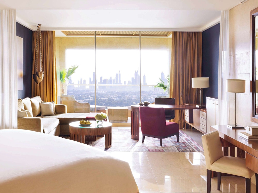 Raffles Dubai 24