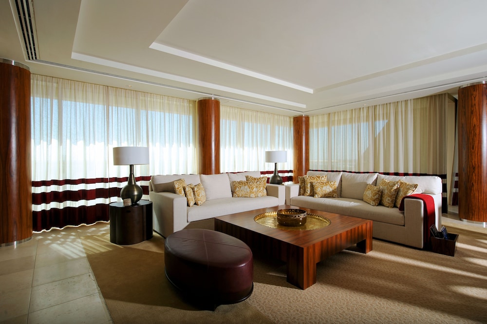 Raffles Dubai 6