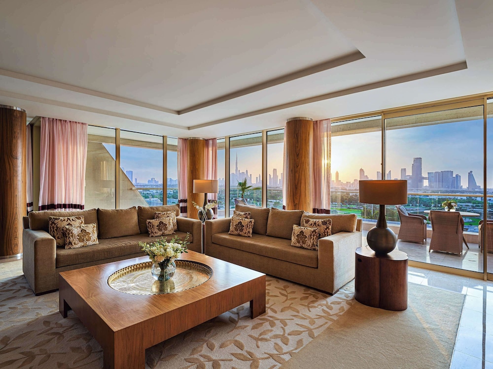Raffles Dubai 22